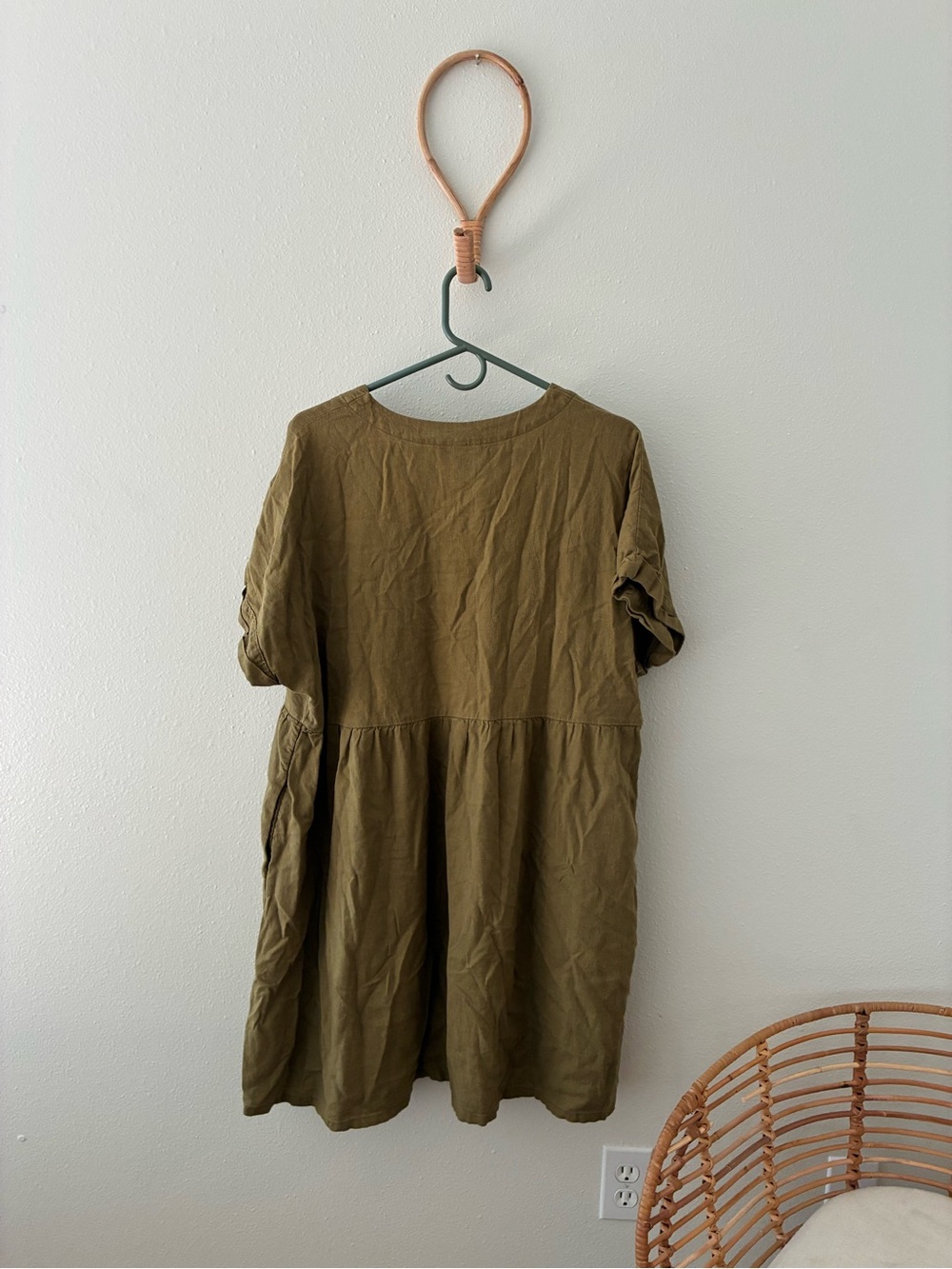 Universal Thread Olive Linen Blend Dress - Picture 4 of 4
